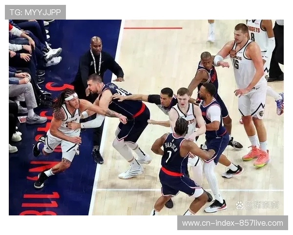 掘金防守端表现起伏,戈登缺阵影响侧翼防守硬度 掘金防守端表现起伏,戈登缺阵影响侧翼防守硬度