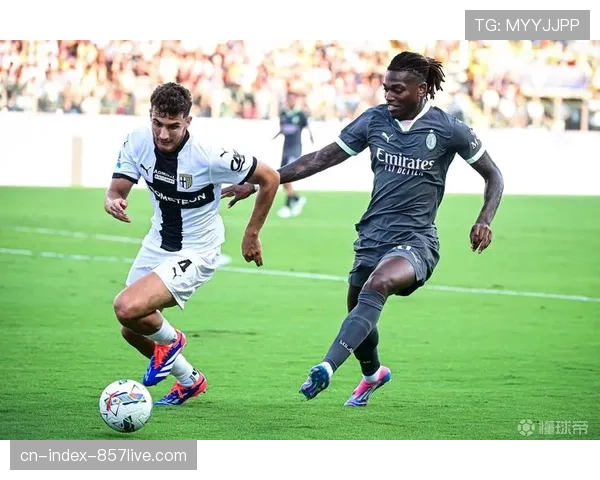 帕尔马角球战术精心设计 瓦莱里精准传中助攻特洛伊洛得分